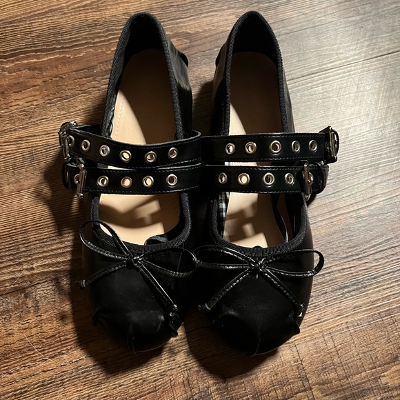 Tie ankle ribbon black flats - Picture 3 of 8